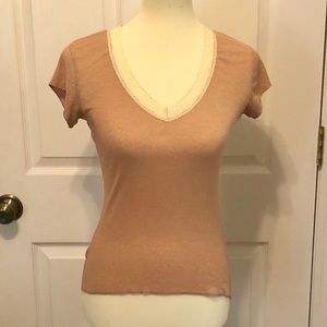 Micheal Stars Vneck lace trim rose colored tee